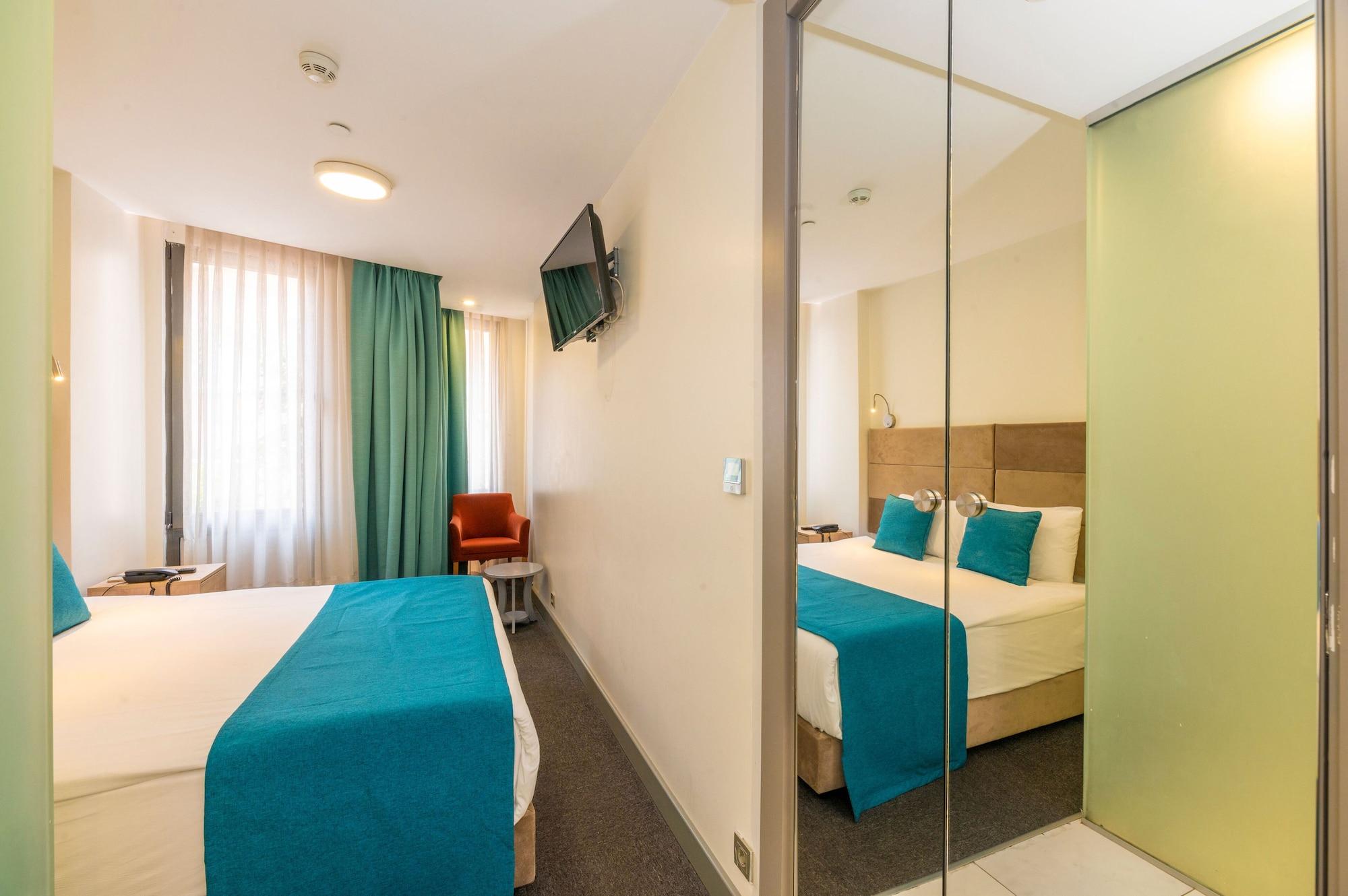 Taksim Hotel V Plus Стамбул Екстер'єр фото